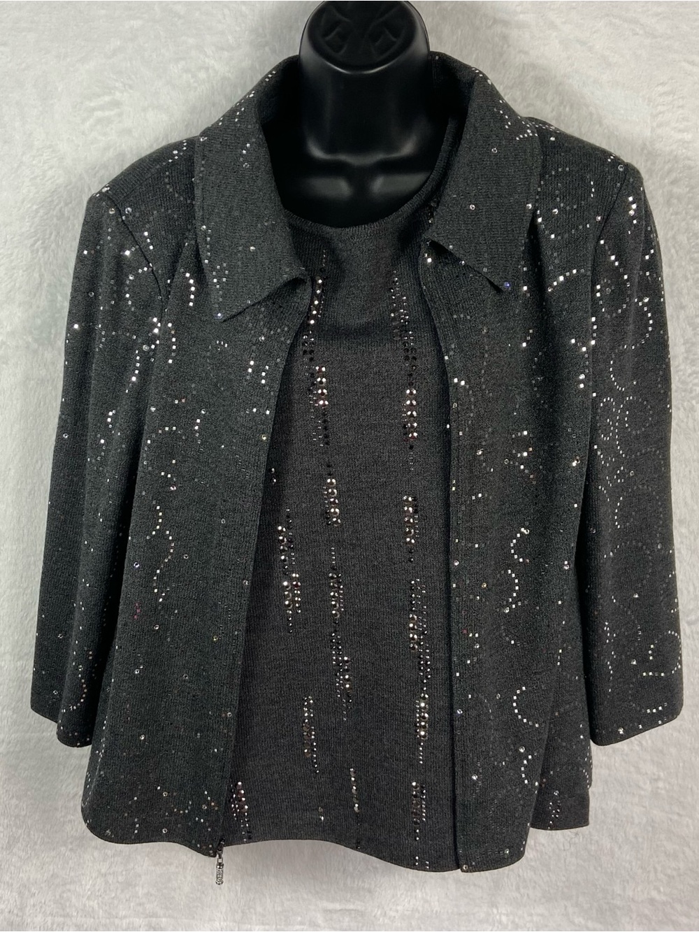 St John Evening Two Piece Sweater Set Womens 12 Embellished Zip Tank & Cardigan